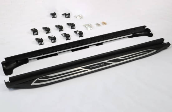 საფეხური CHEROKEE 2014-2018 (პაროგი)